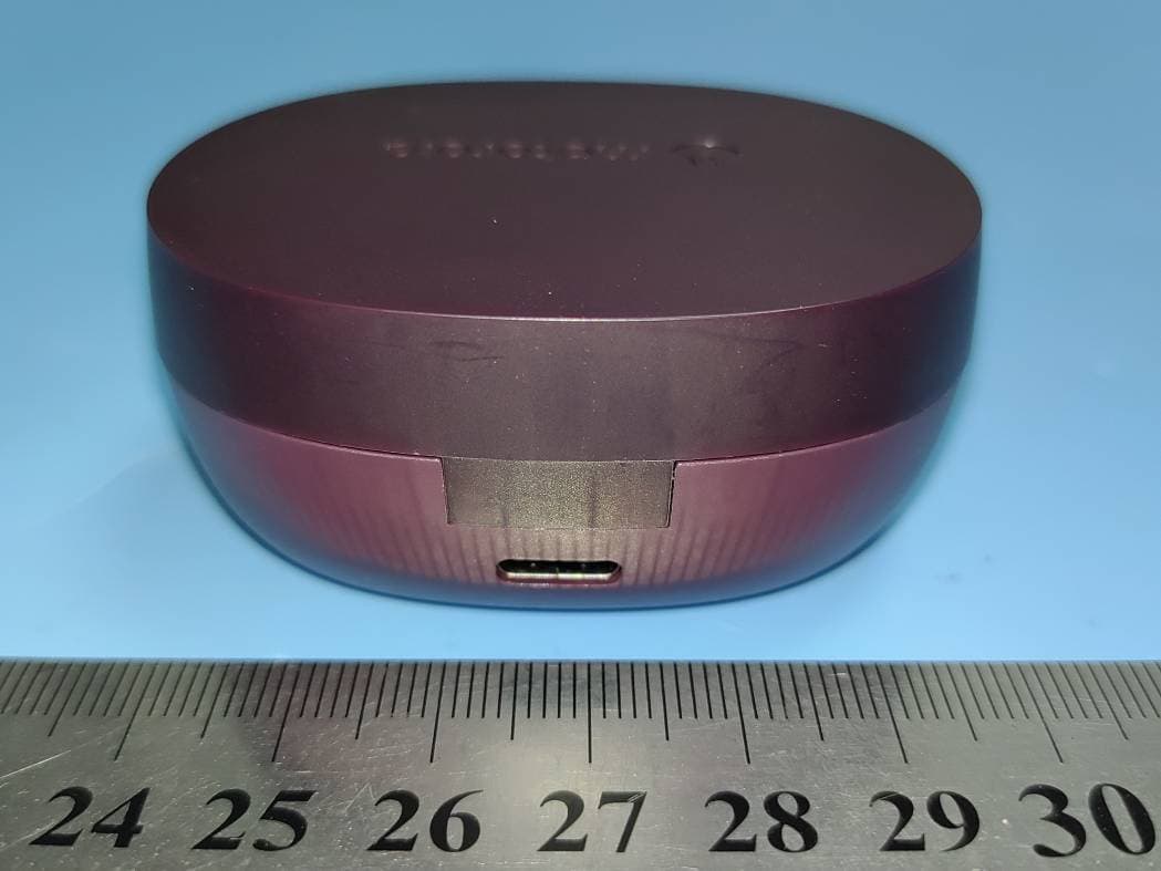 TRUE WIRELESS EARBUDS - FCC ID 2ARRB-MB600 - Meizhou Guo Wei Electronics Co., Ltd (5)