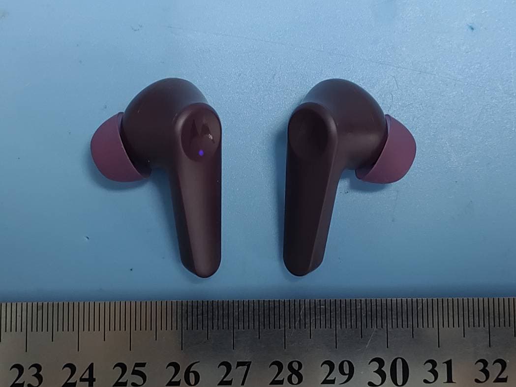 TRUE WIRELESS EARBUDS - FCC ID 2ARRB-MB600 - Meizhou Guo Wei Electronics Co., Ltd (3)