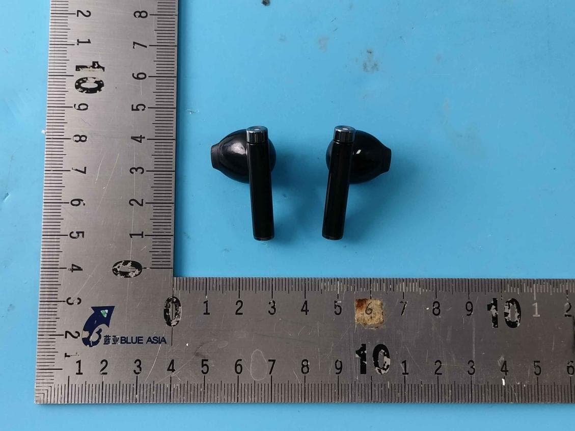 MOTOROLA true wireless headphones - FCC ID 2ARRB-MBH40 - Meizhou Guo Wei Electronics Co., Ltd