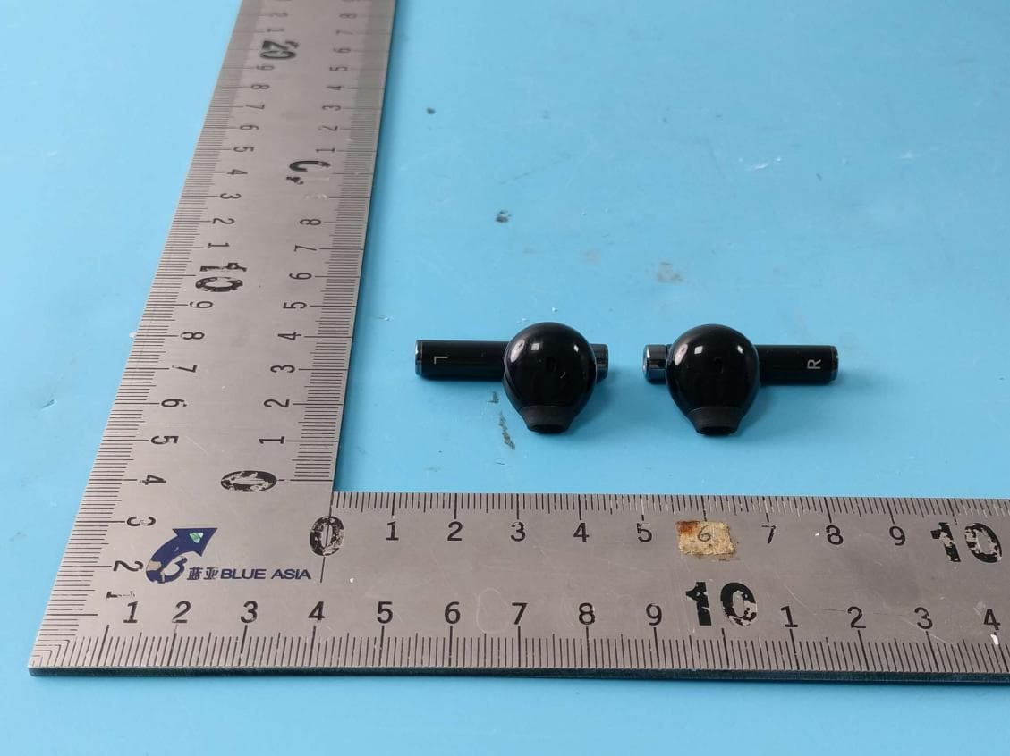 MOTOROLA true wireless headphones - FCC ID 2ARRB-MBH40 - Meizhou Guo Wei Electronics Co., Ltd (5)