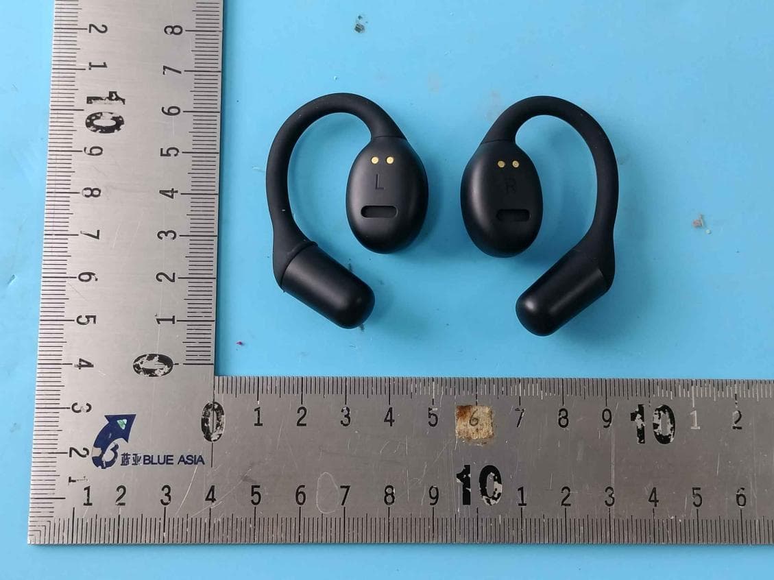MOTOROLA true wireless headphones - FCC ID 2ARRB-MEE20 - Meizhou Guo Wei Electronics Co., Ltd