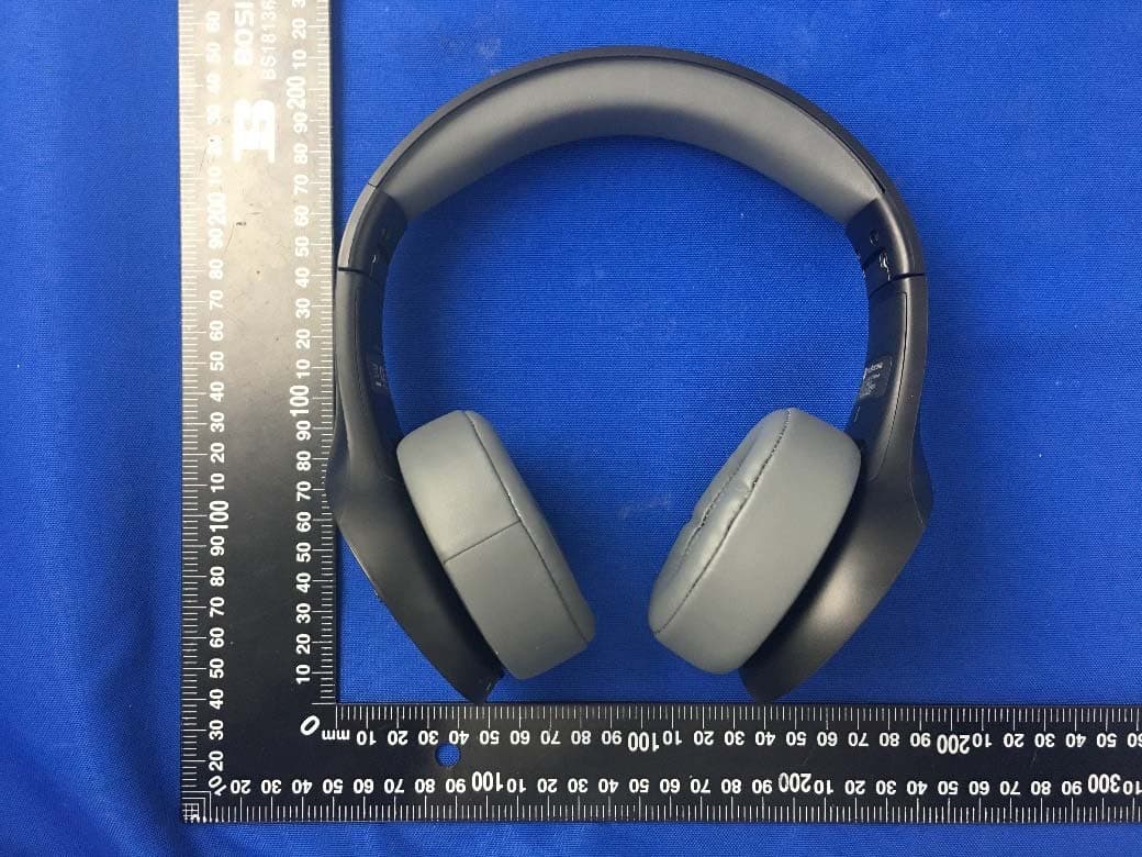 Bluetooth Headphone - FCC ID 2ARRB-XT500 - Meizhou Guo Wei Electronics Co., Ltd (5)