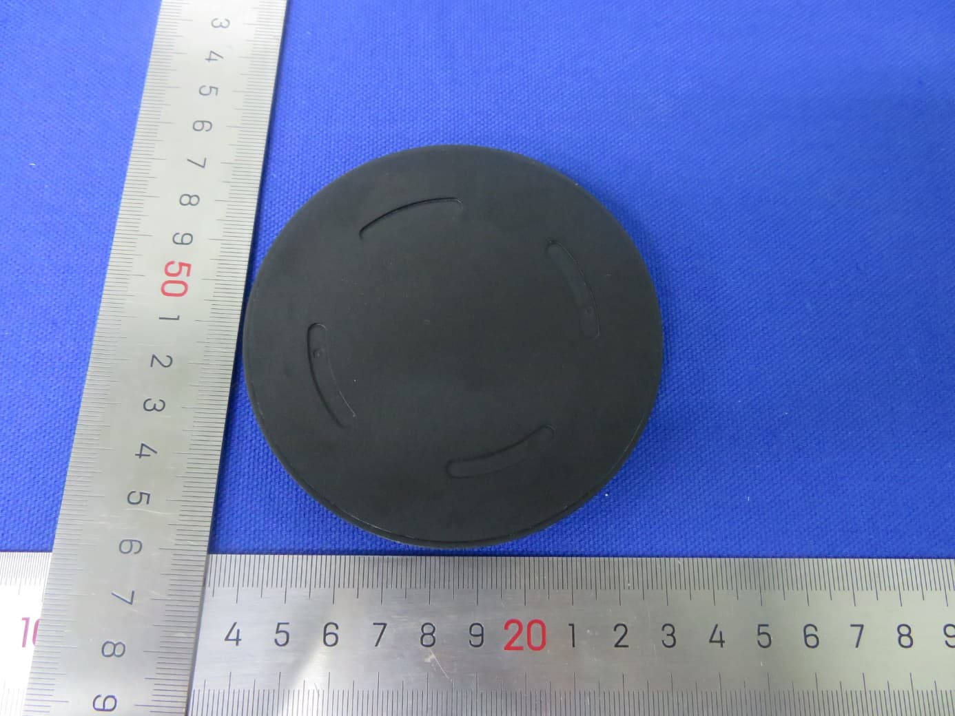 QI Wireless Charging Pad - FCC ID 2ARVRCP610L - SHENZHEN DBK ELECTRONICS CO.,LTD (4)