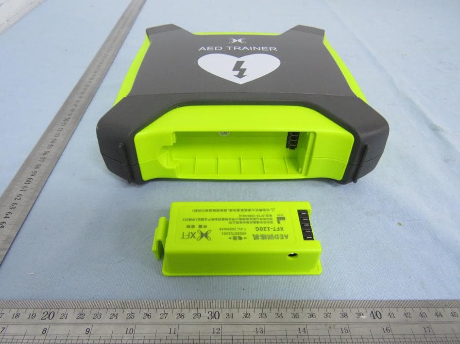 AED TRAINER - FCC ID 2AS2I120GH - SHENZHEN XFT MEDICAL LIMITED (4)