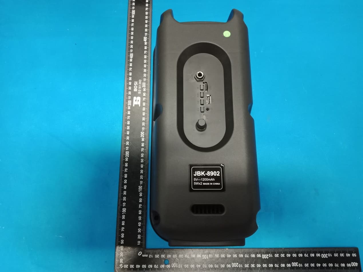 wireless portable party speaker - FCC ID 2AS3H-V60033BT - Shenzhen Bobotel Technology DEV. Co., Ltd. (5)