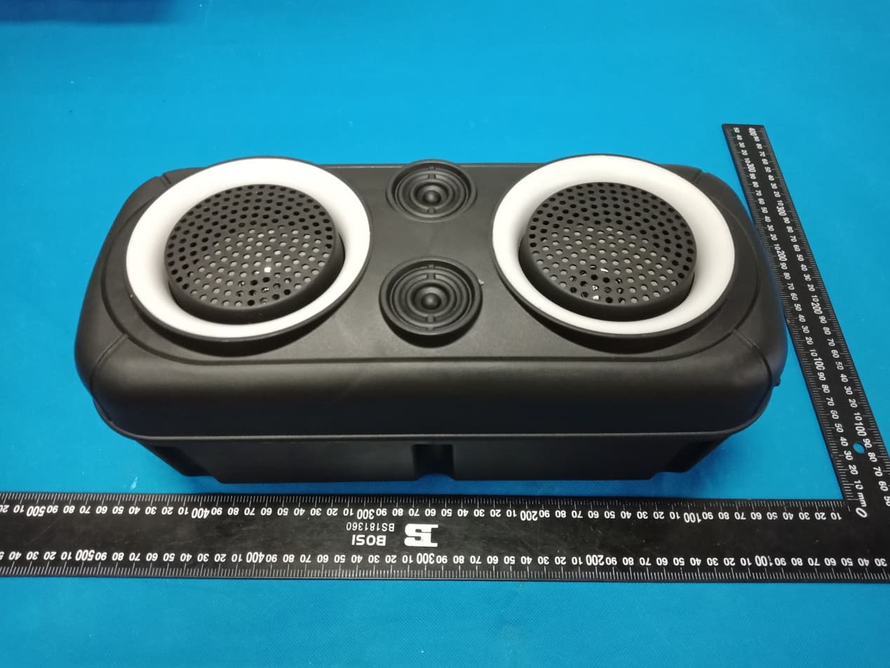 wireless portable party speaker - FCC ID 2AS3H-V60033BT - Shenzhen Bobotel Technology DEV. Co., Ltd. (2)