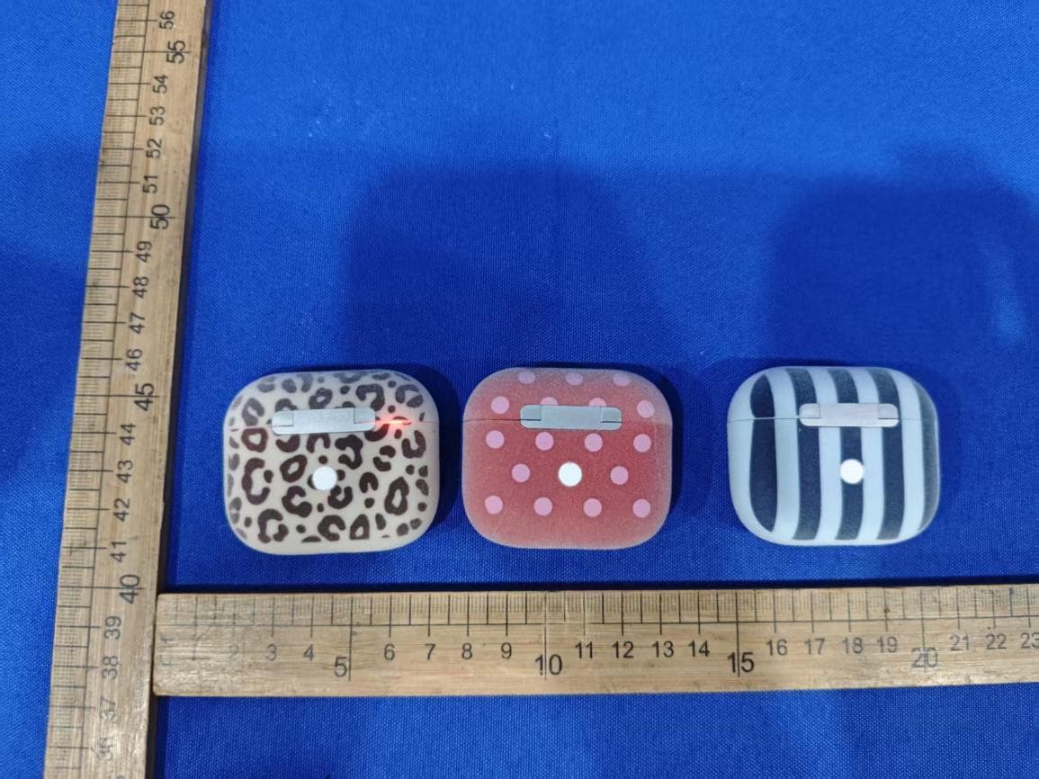Flocked true wireless earbuds - FCC ID 2AS3I-FBTWSFLK - Shenzhen Sowak Electronic Co., Ltd. (5)