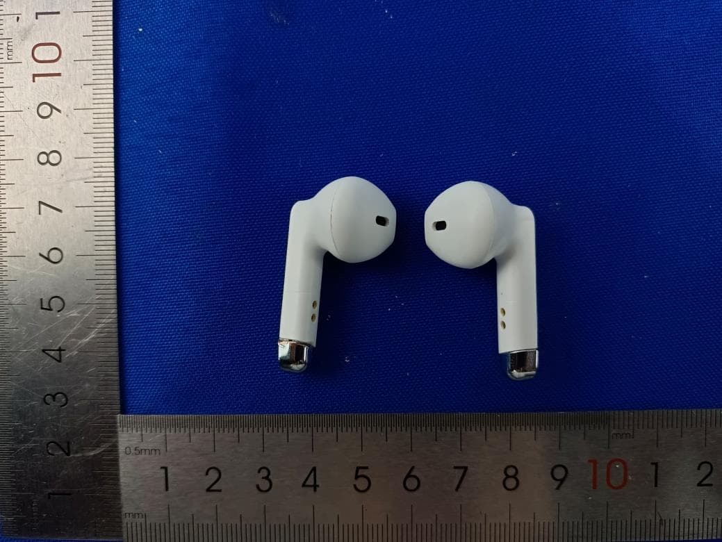 iTech Amp Pro Earbuds - FCC ID 2AS3PITEAMPPRO - American Exchange Time LLC (2)