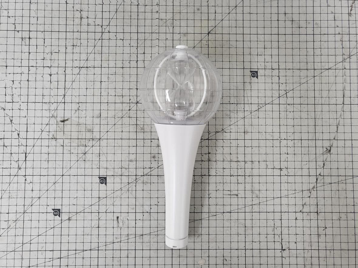 ATEEZ OFFICIAL LIGHT STICK Ver.2 - FCC ID 2AS3Z-ATEEZ-V2 - BEATRO CO., LTD