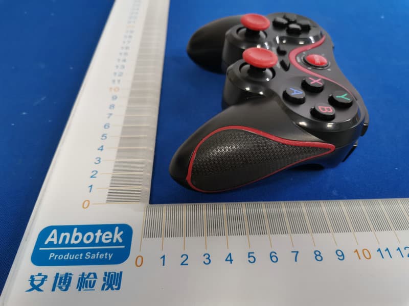 Wireless Gaming Controller - FCC ID 2AS5O-BB2845 - China Etech Groups Ltd (5)