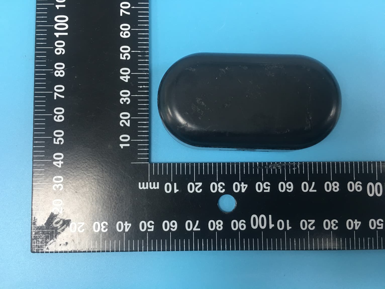 TWS EARBUDS - FCC ID 2AS5O-S023 - China Etech Groups Ltd (3)