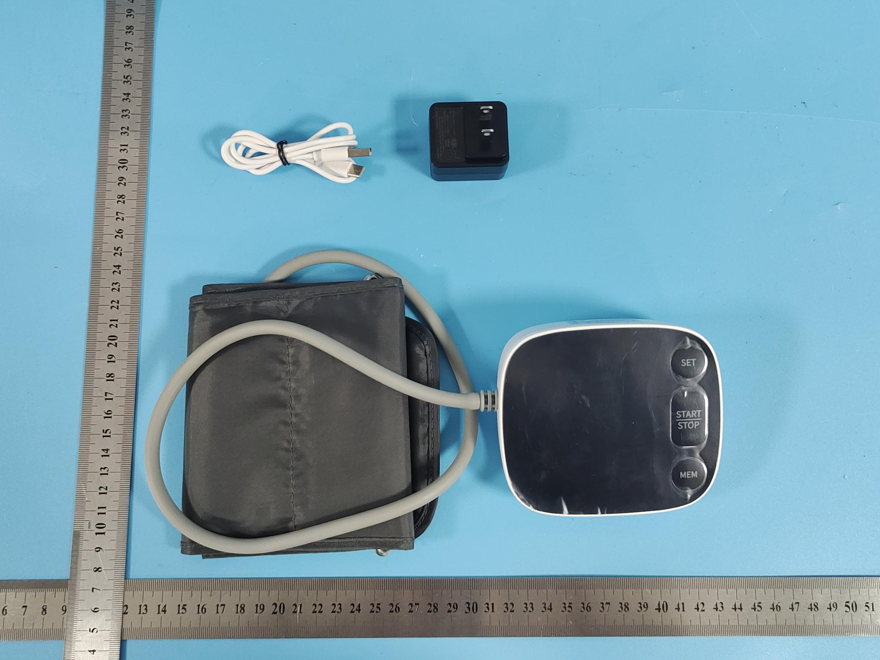 Blood Pressure Monitor - FCC ID 2AS8AC05T - Shenzhen Jamr Technology Co., Ltd (2)