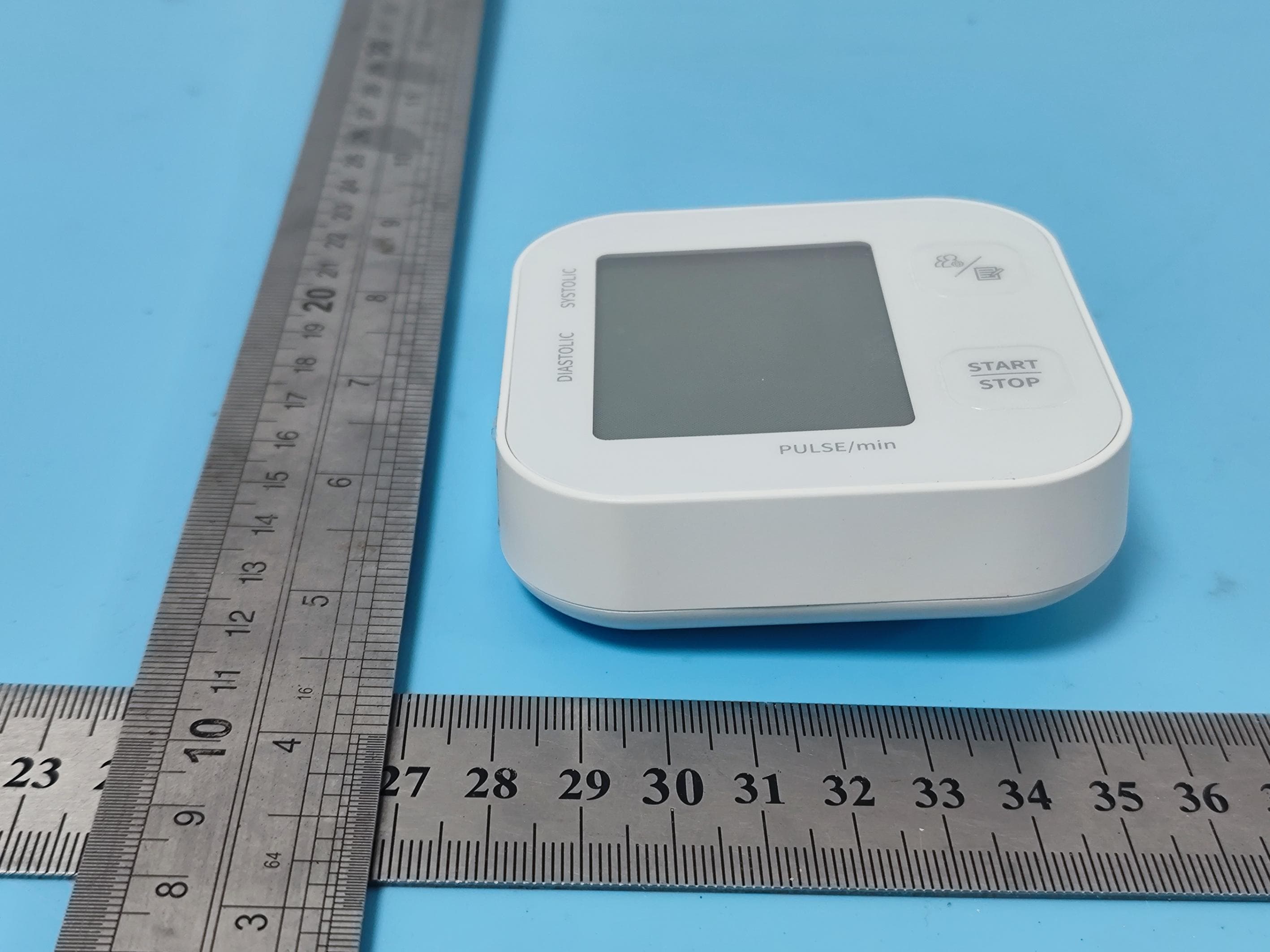 Blood Pressure Monitor - FCC ID 2AS8AW21LT - Shenzhen Jamr Technology Co., Ltd (5)