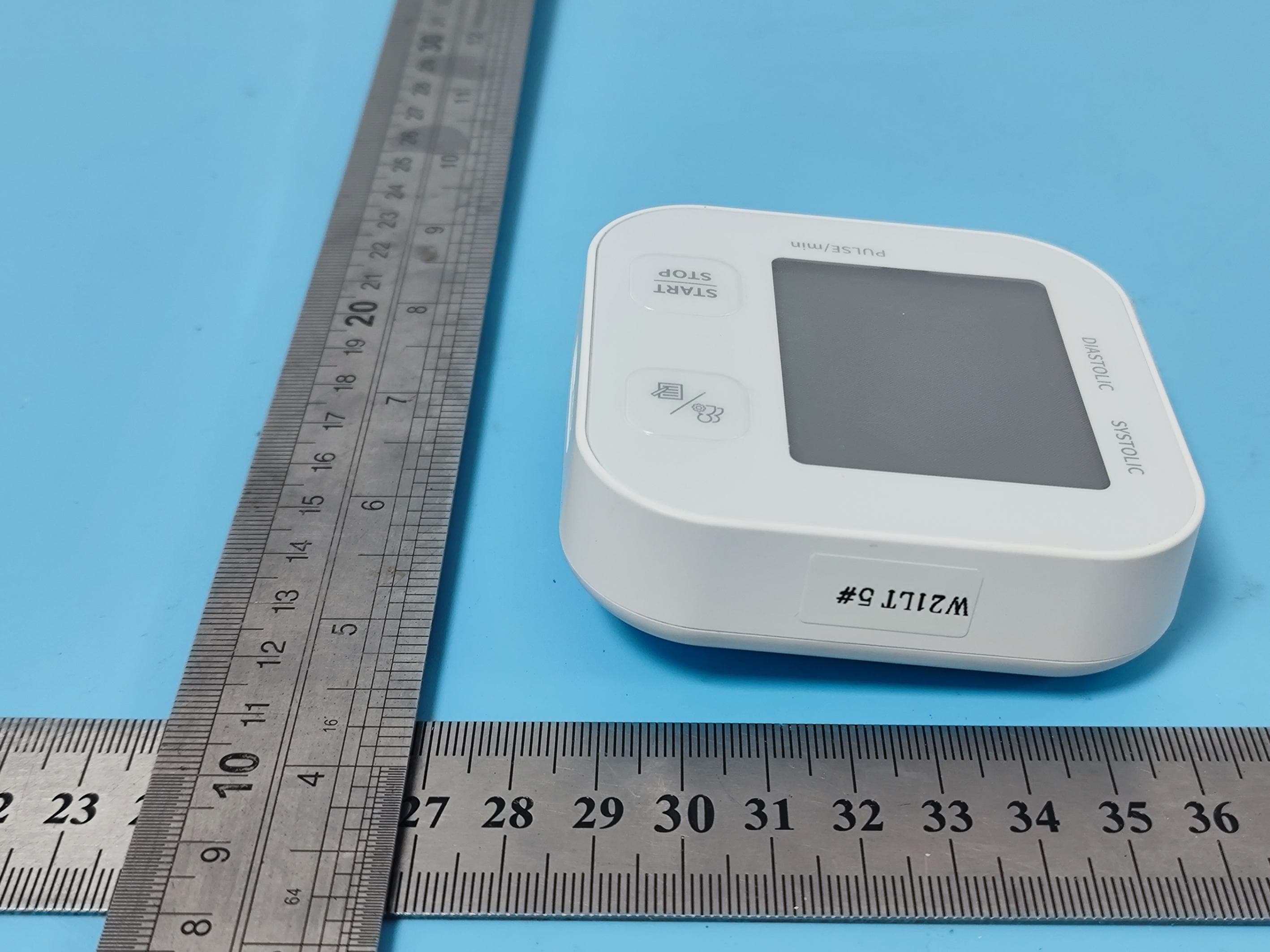 Blood Pressure Monitor - FCC ID 2AS8AW21LT - Shenzhen Jamr Technology Co., Ltd (2)