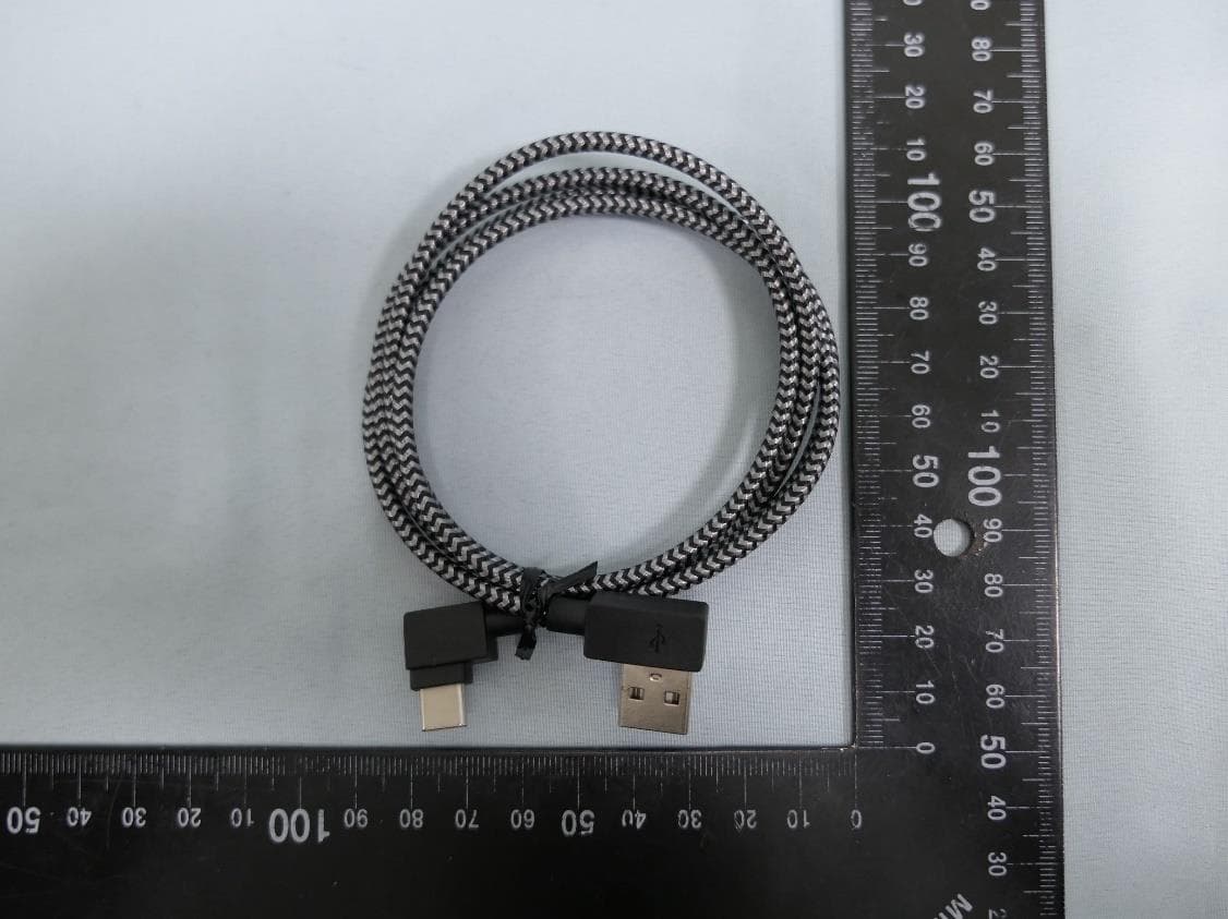Sequent SolarCharger - FCC ID 2AS8DS23E - Sequent AG