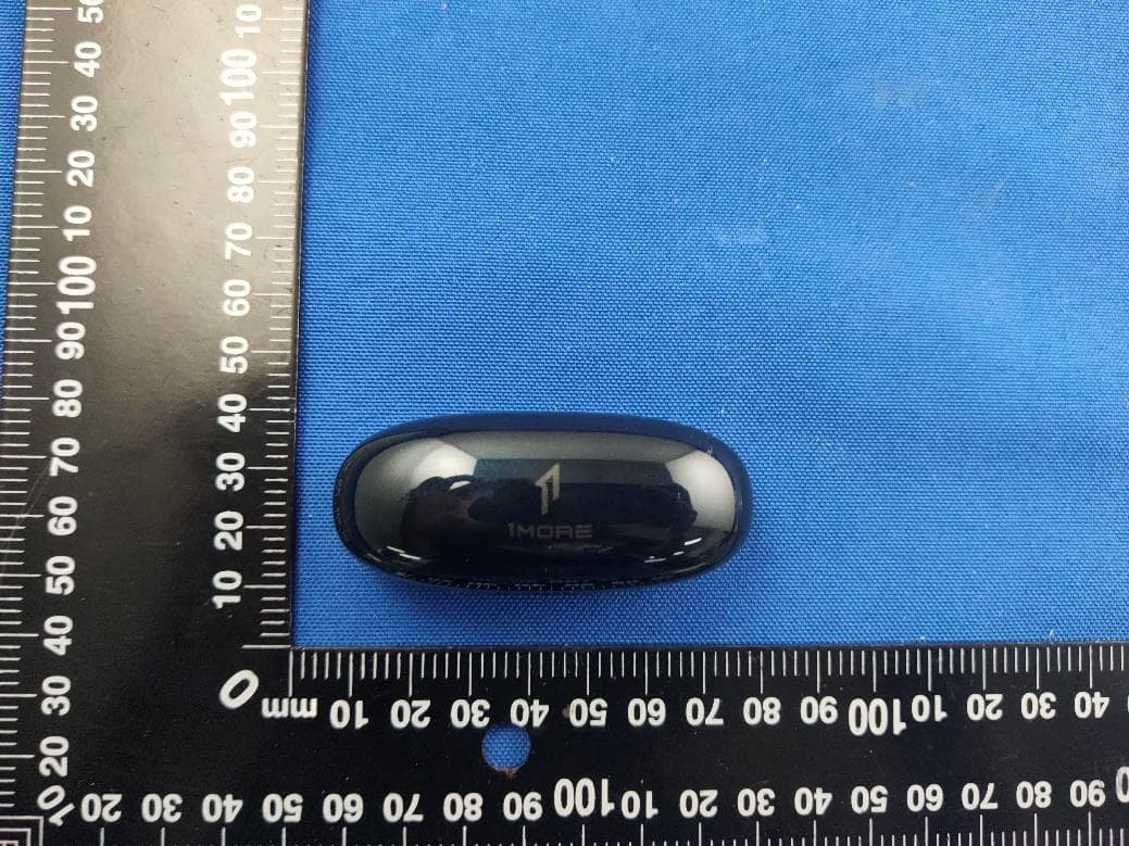 Wireless Headphone - FCC ID 2ASDIES303-L - Tiinlab Corporation (3)