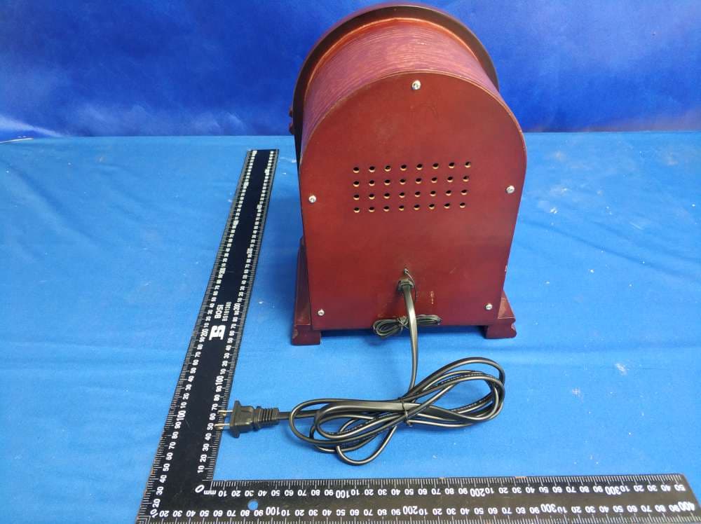VINTAGE RADIO WITH BLUETOOTH - FCC ID 2ASDT-VR4046 - ClearClick Software LLC (3)