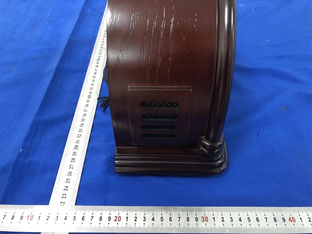 Retro Wooden Radio with BT - FCC ID 2ASDTVR44 - ClearClick Software LLC