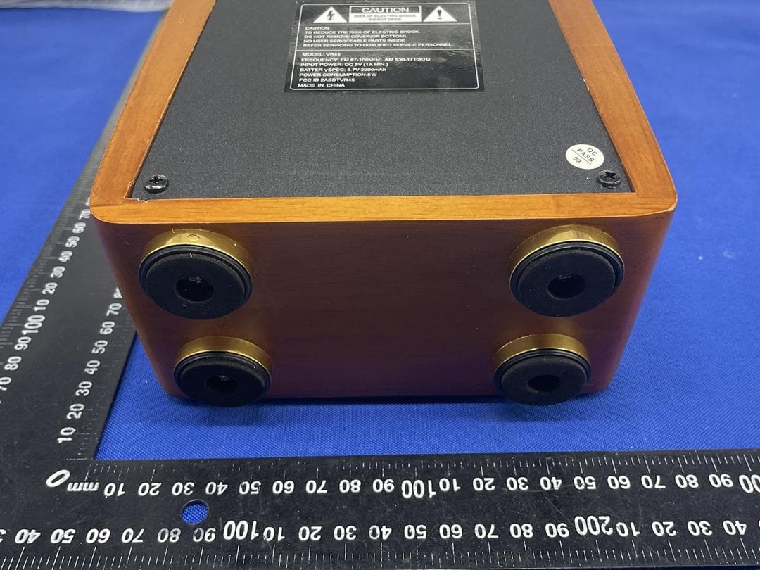 Retro Wooden Radio with BT - FCC ID 2ASDTVR45 - ClearClick Software LLC (4)