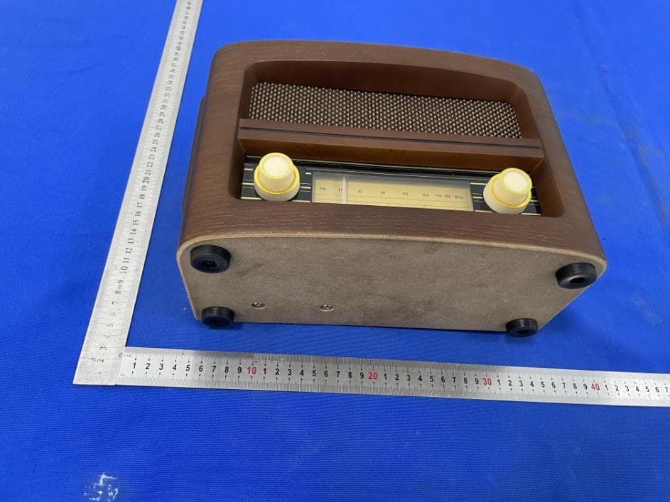Retro Wooden Radio - FCC ID 2ASDTVR47 - ClearClick Software LLC (2)