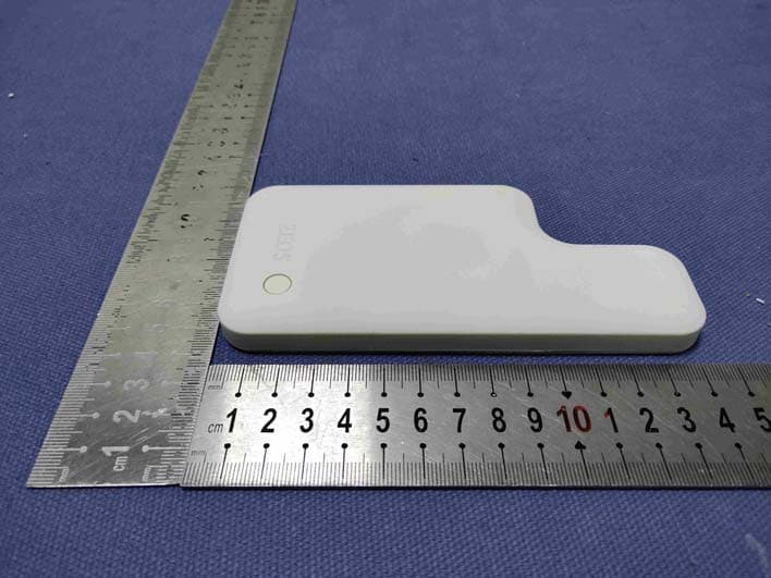 ZEOS Smart Battery Module - FCC ID 2ASE9-ZMCSBM01 - Zeos India Pvt.Ltd (4)