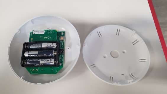 Ceiling surface mounted motion sensor - FCC ID 2ASEQSVOXIXS - ENKOA System, S.L. (5)