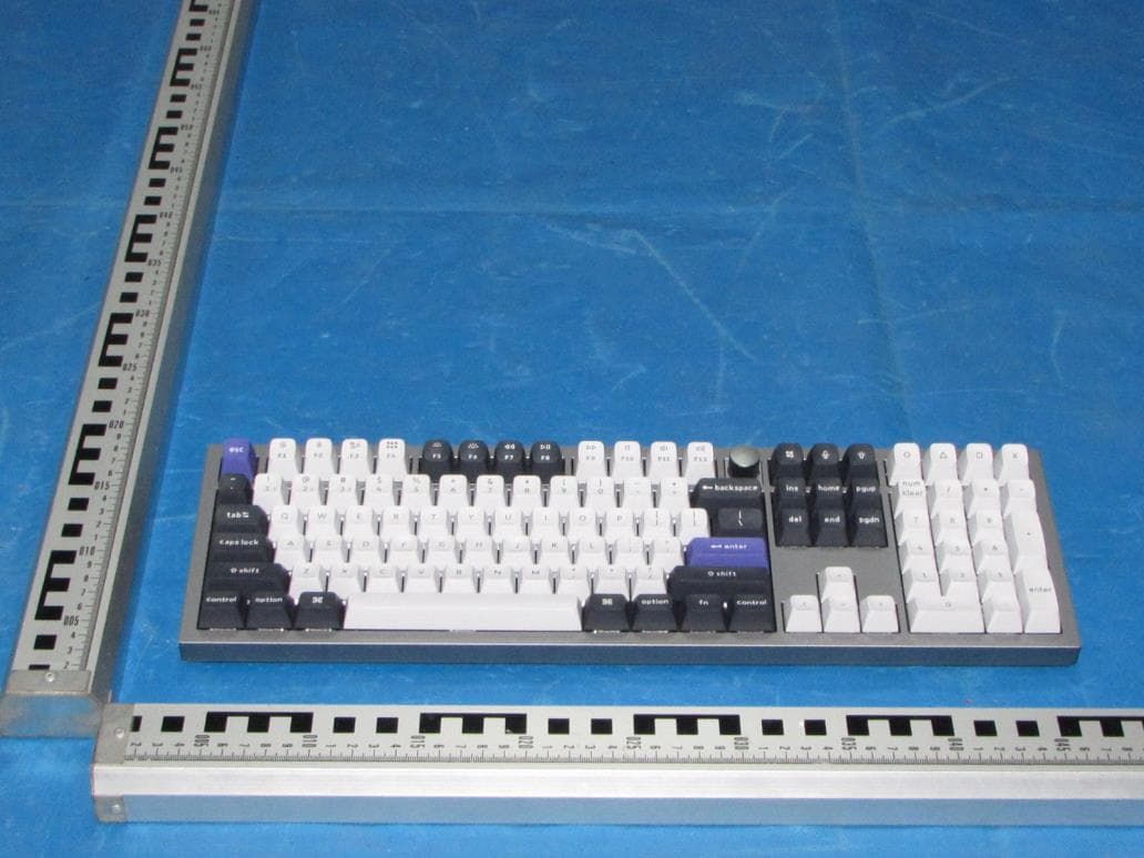Bluetooth Mechanical Keyboard - FCC ID 2ASF4-Q6PRO - Shenzhen Bipu Technology Co., Ltd (5)