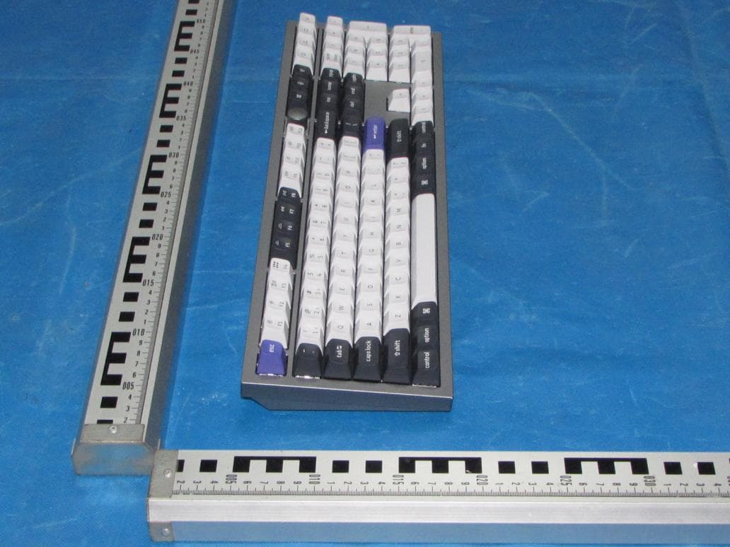 Bluetooth Mechanical Keyboard - FCC ID 2ASF4-Q6PRO - Shenzhen Bipu Technology Co., Ltd (4)