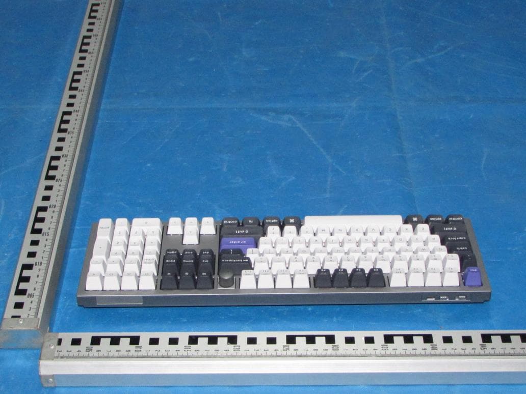 Bluetooth Mechanical Keyboard - FCC ID 2ASF4-Q6PRO - Shenzhen Bipu Technology Co., Ltd (3)