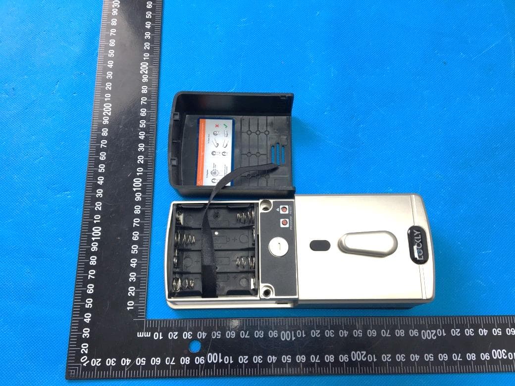 Electronic lock with BLE and Fingerprint - FCC ID 2ASIVPGD7Y-7A - PIN GENIE, INC. DBA LOCKLY (5)