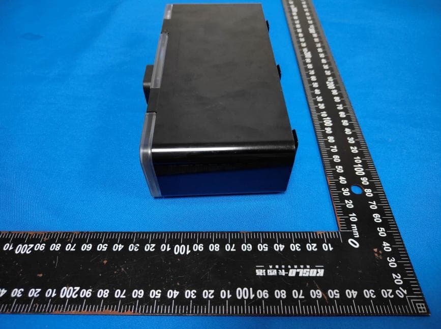 Asset Tracking Device / Data Modem - FCC ID 2ASJR-CM275-1113130 - Globetracker, ApS (2)