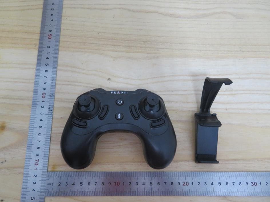 FLEX 2.0 Compact Folding Drone with HD Camera/SWITCH / Morph+ / Snap2.0 - FCC ID 2ASK3CT-6168T - AMAX INDUSTRIAL GROUP CHINA CO., LTD (4)