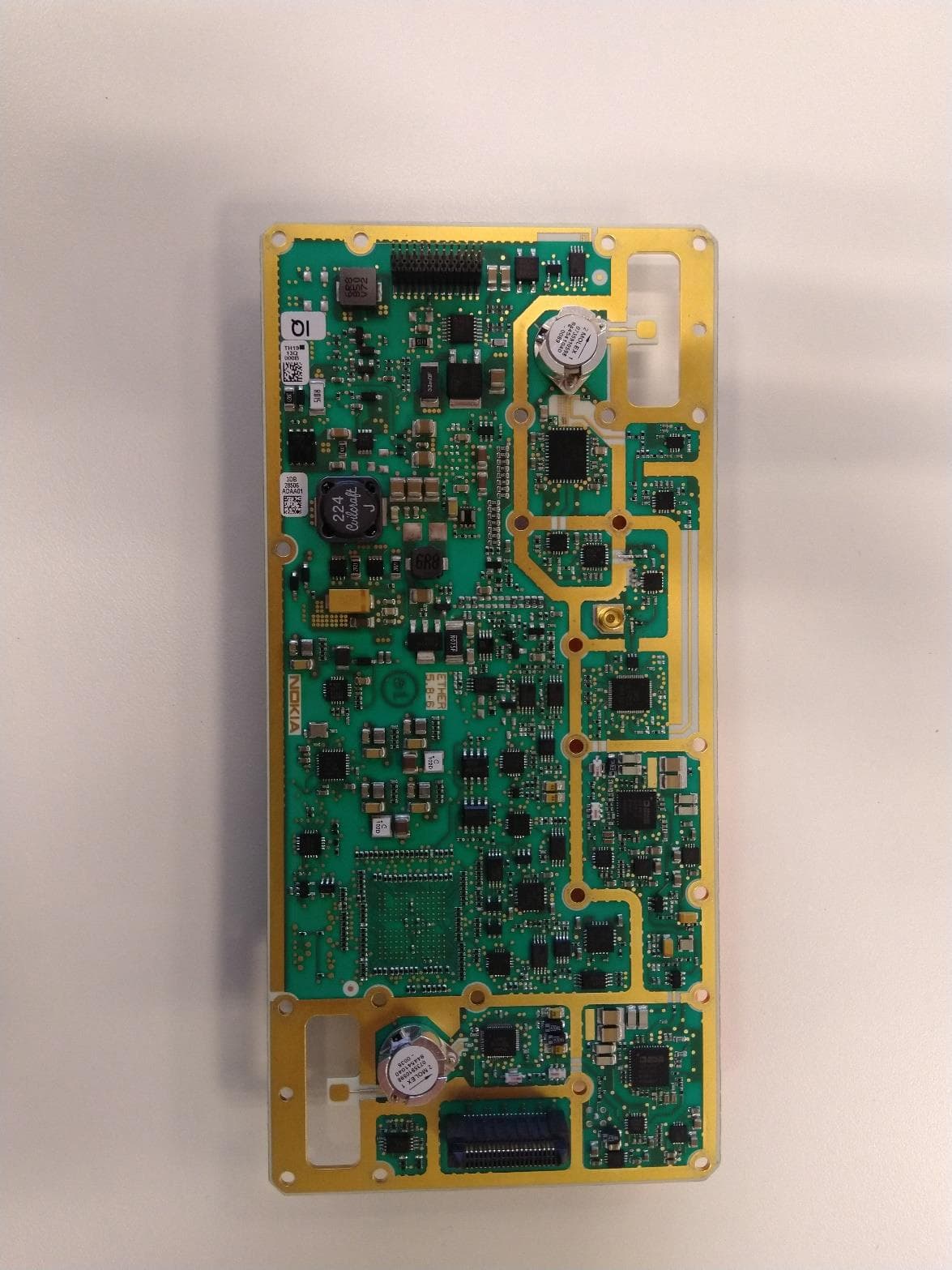 Wavence UBT-T 5.8 -6GHz HP - FCC ID 2ASK5-WAVUBTT58 - Nokia (3)