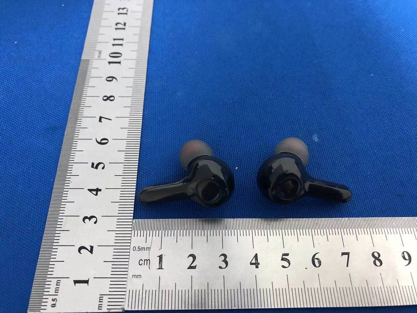 TWS Bluetooth headset - FCC ID 2ASLT-DBK01 - SHENZHEN XIWXI TECHNOLOGY CO., LTD (3)
