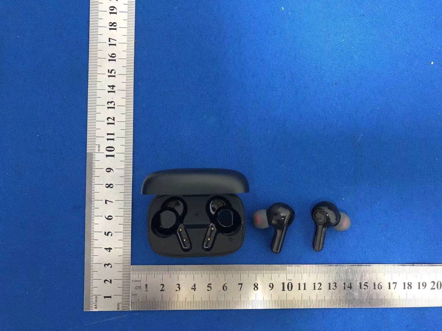 TWS Bluetooth headset - FCC ID 2ASLT-DBK01 - SHENZHEN XIWXI TECHNOLOGY CO., LTD