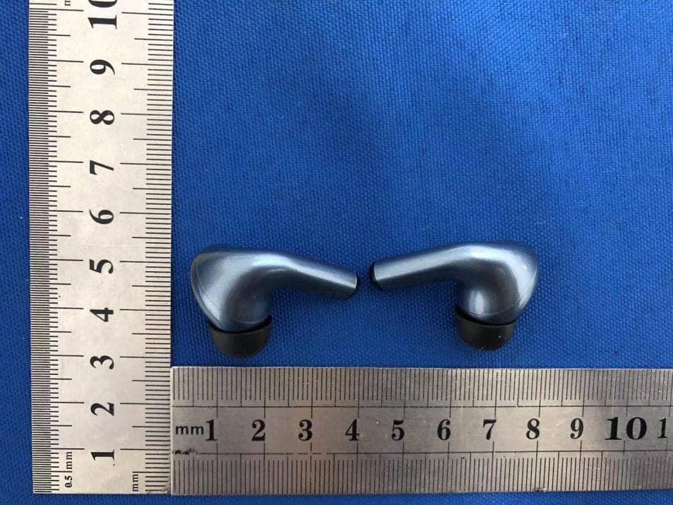 TWS bluetooth headset - FCC ID 2ASLT-OW30 - SHENZHEN XIWXI TECHNOLOGY CO., LTD (2)