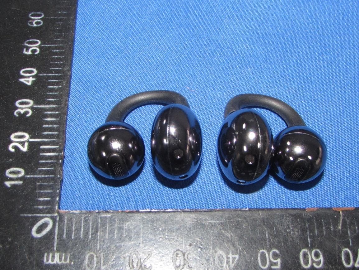 True Wireless Stereo Bluetooth Headset - FCC ID 2ASNB-CA05 - Beijing EROS Technology Co.,Ltd. (2)