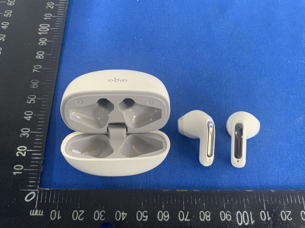 True Wireless Stereo Bluetooth Headset - FCC ID 2ASNB-TJ150 - Beijing EROS Technology Co.,Ltd. (4)