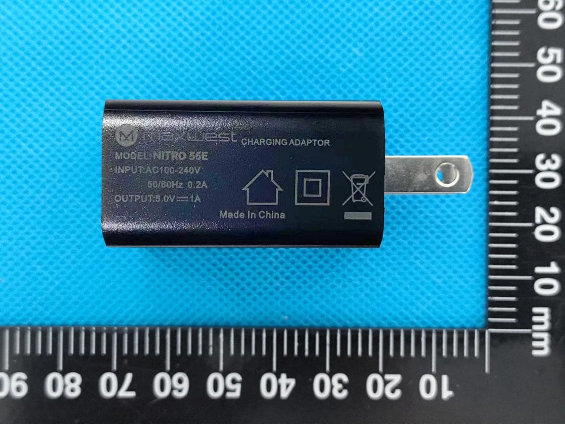 Phone - FCC ID 2ASP8NITRO55E - MAXWEST COMMUNICATION LIMITED (4)