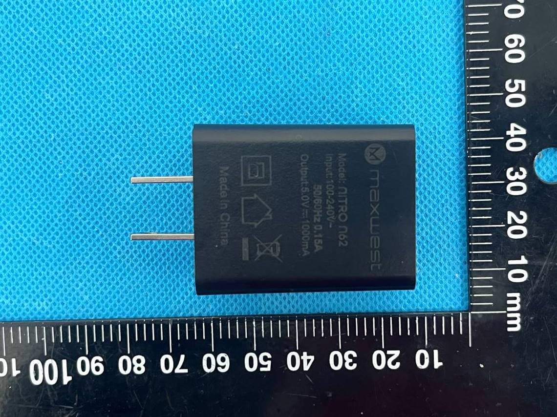 Phone - FCC ID 2ASP8NITRON62 - MAXWEST COMMUNICATION LIMITED (2)