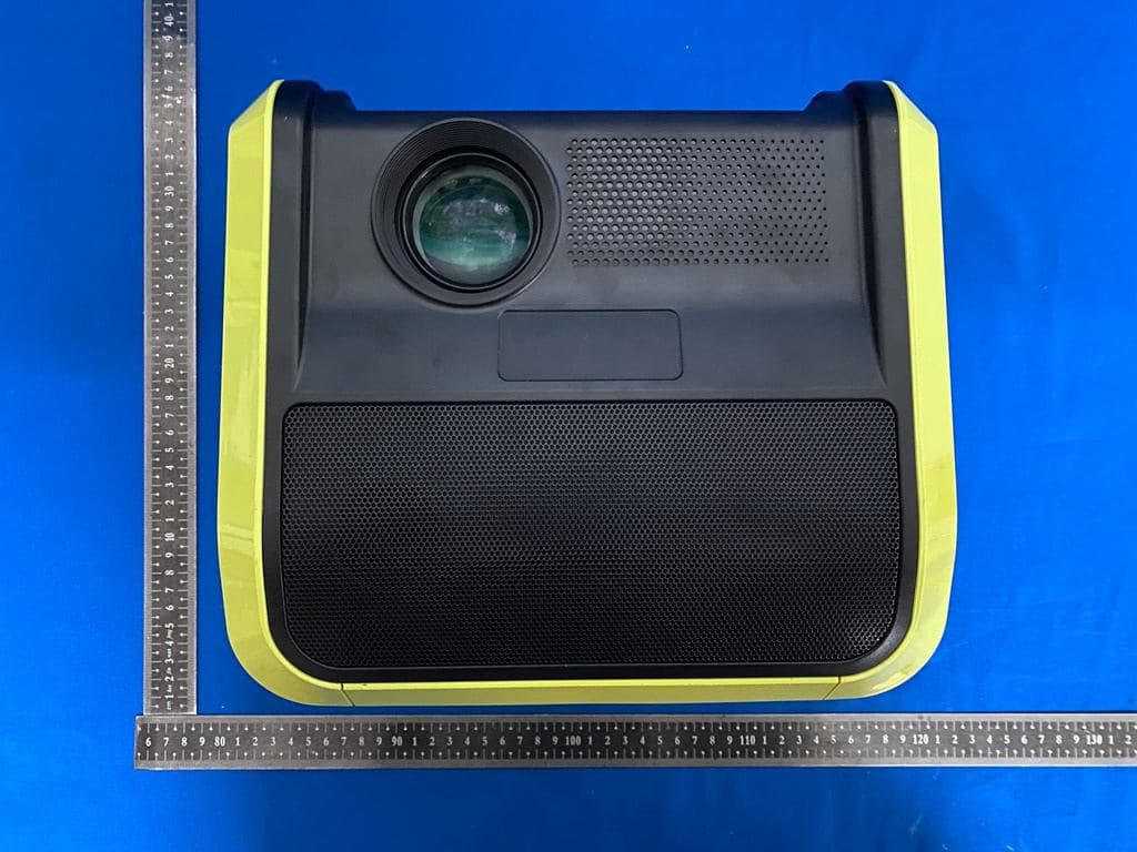 Portable Projector Entertainment System - FCC ID 2ASQA6961473 - PRAISE PERFECTION LIMITED (3)