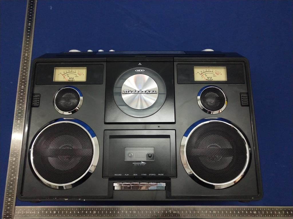 SOUND STATION PORTABLE STEREO BLUETOOTH / CD / AM-FM RADIO / CASSETTE RECORDER BOOMBOX - FCC ID 2ASQA6962140 - PRAISE PERFECTION LIMITED