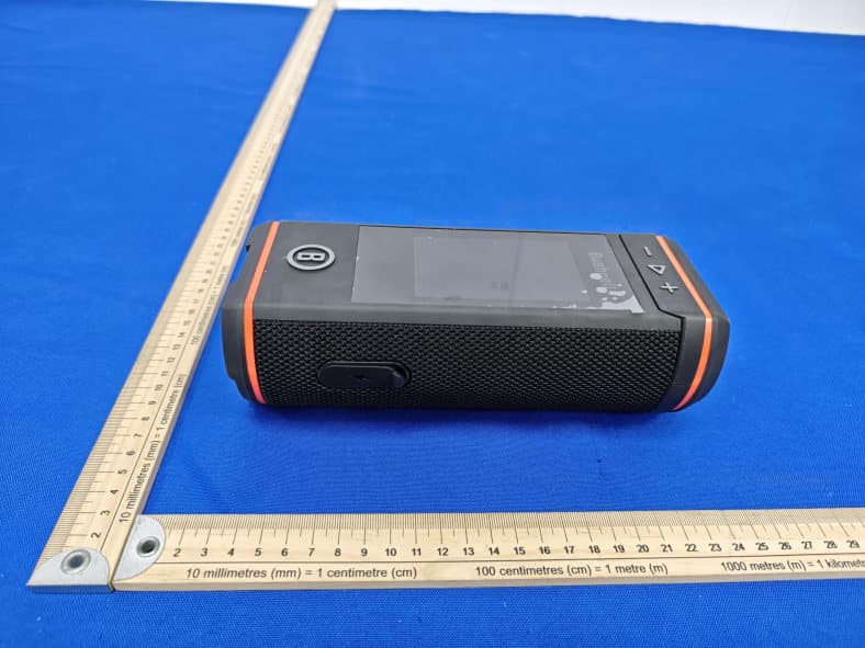 Bluetooth Speaker - FCC ID 2ASQI-362350 - Bushnell Holdings Inc. (4)
