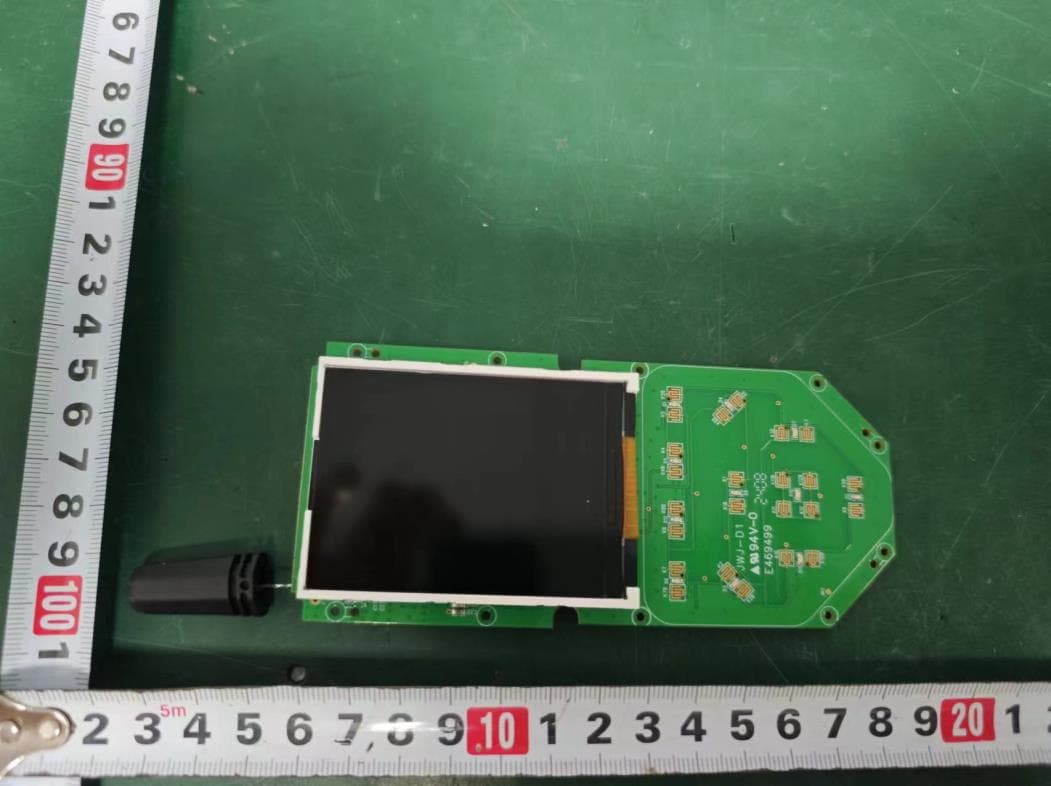 Double Take Electronic Predator Call Remote - FCC ID 2ASQI-39000T - Bushnell Holdings Inc. (4)