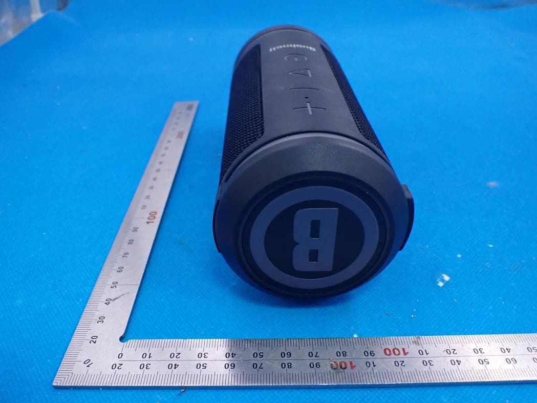 Bluetooth Speaker - FCC ID 2ASQI-OUTM1 - Bushnell Holdings Inc. (3)