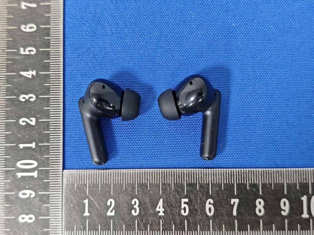 True Wireless Earbuds - FCC ID 2ASR9-AURA1 - Shenzhen Enle Industry Co., Ltd. (2)