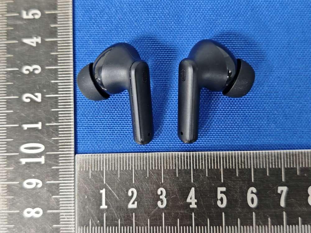 True Wireless Earbuds - FCC ID 2ASR9-AURA1 - Shenzhen Enle Industry Co., Ltd. (4)