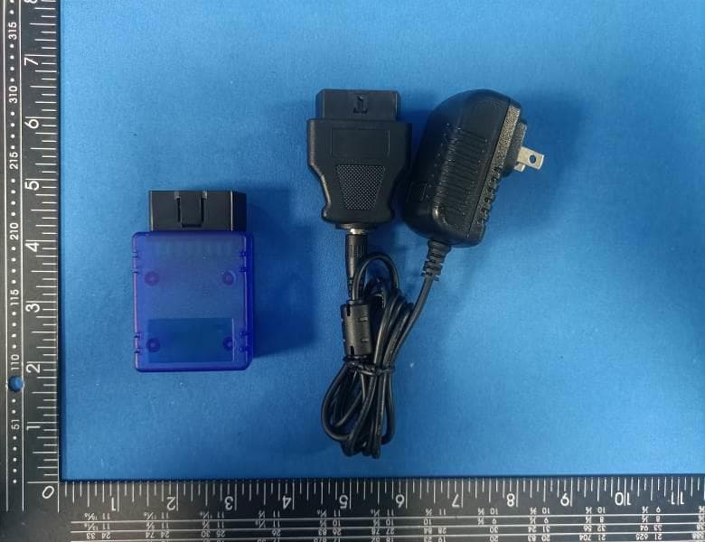 Dongle for Auto - FCC ID 2ASTZ-DONGLE - Smart Box Technology LLC