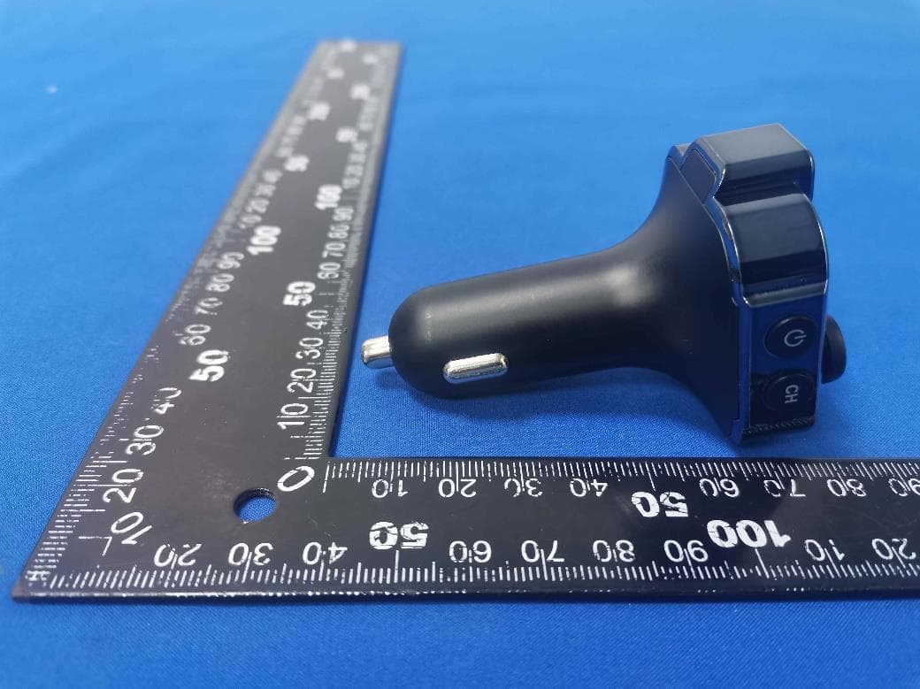 Car Wireless FM Transmitter - FCC ID 2ASUP-UBCH261 - Shenzhen Leaderment Technology Co.,Ltd. (3)