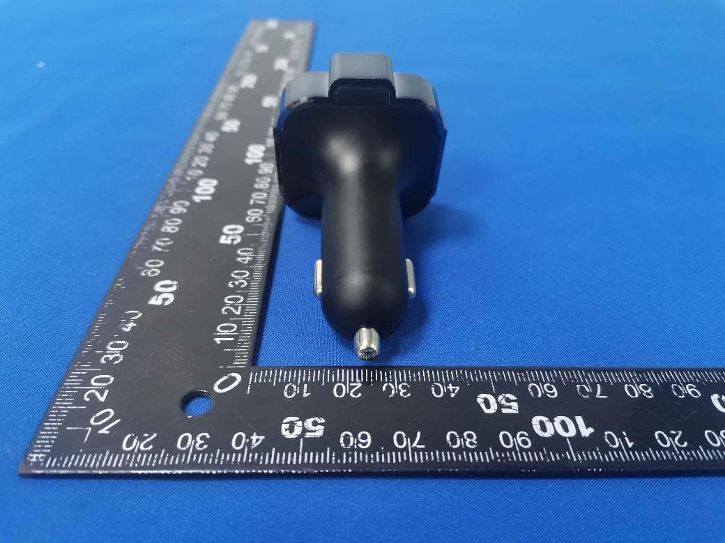 Car Wireless FM Transmitter - FCC ID 2ASUP-UBCH261 - Shenzhen Leaderment Technology Co.,Ltd. (4)